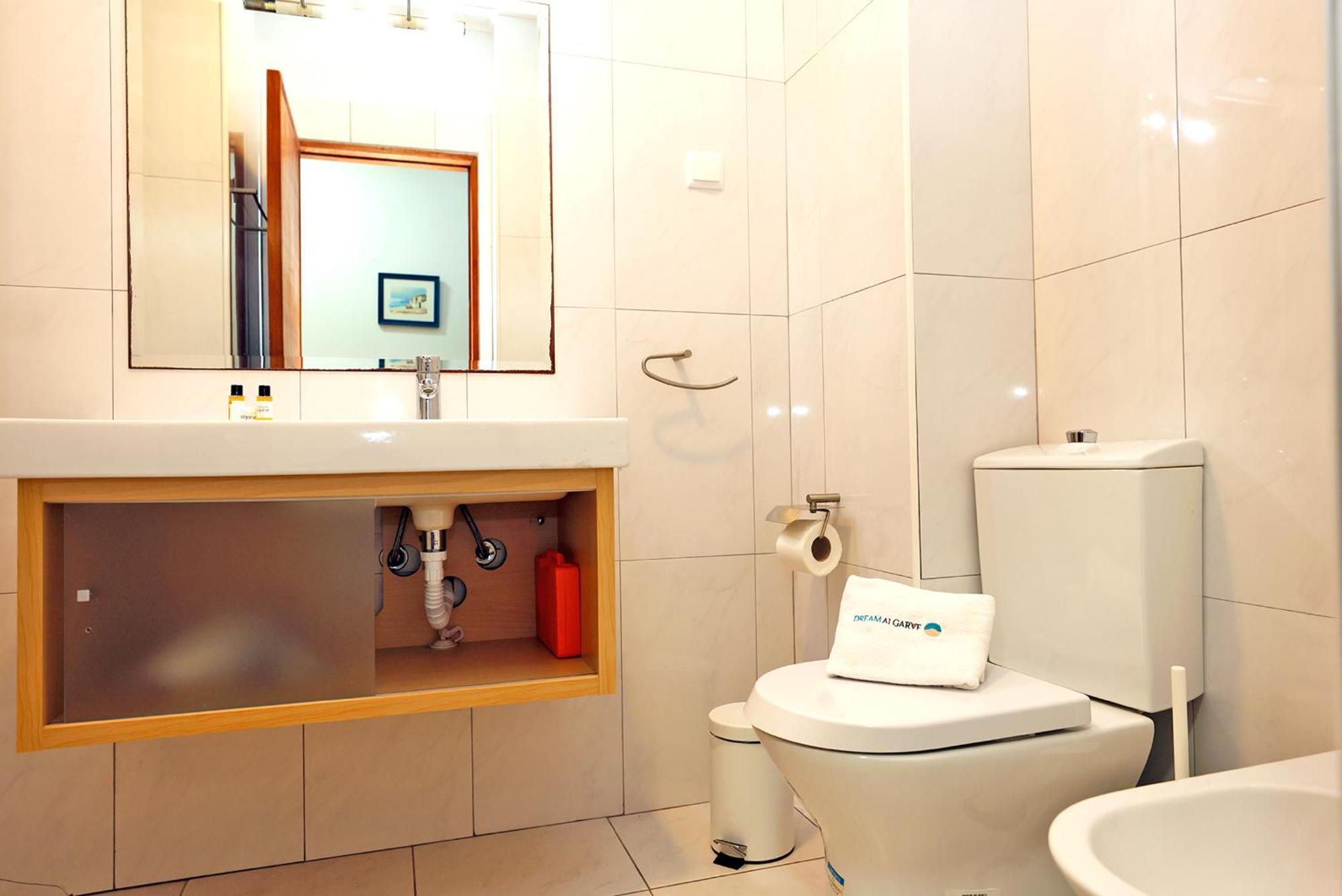 A01 - Marina Mirror Harbour Daire Lagos Dış mekan fotoğraf