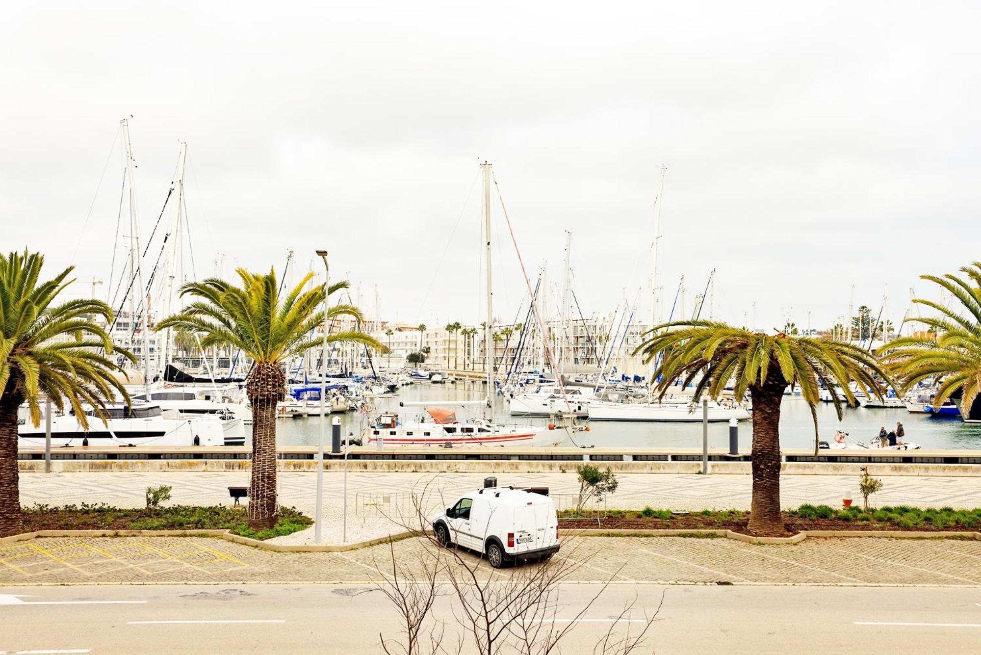 A01 - Marina Mirror Harbour Daire Lagos Dış mekan fotoğraf